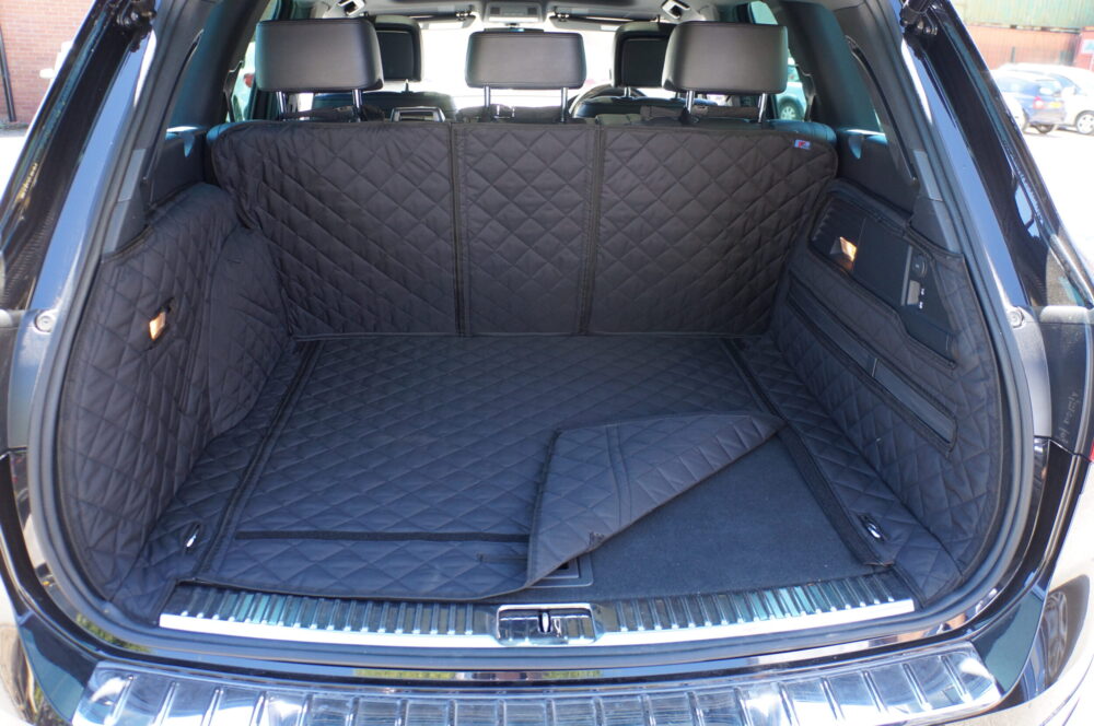 Volkswagen Touareg 2010 - 2017 - Fully Tailored Boot Liner