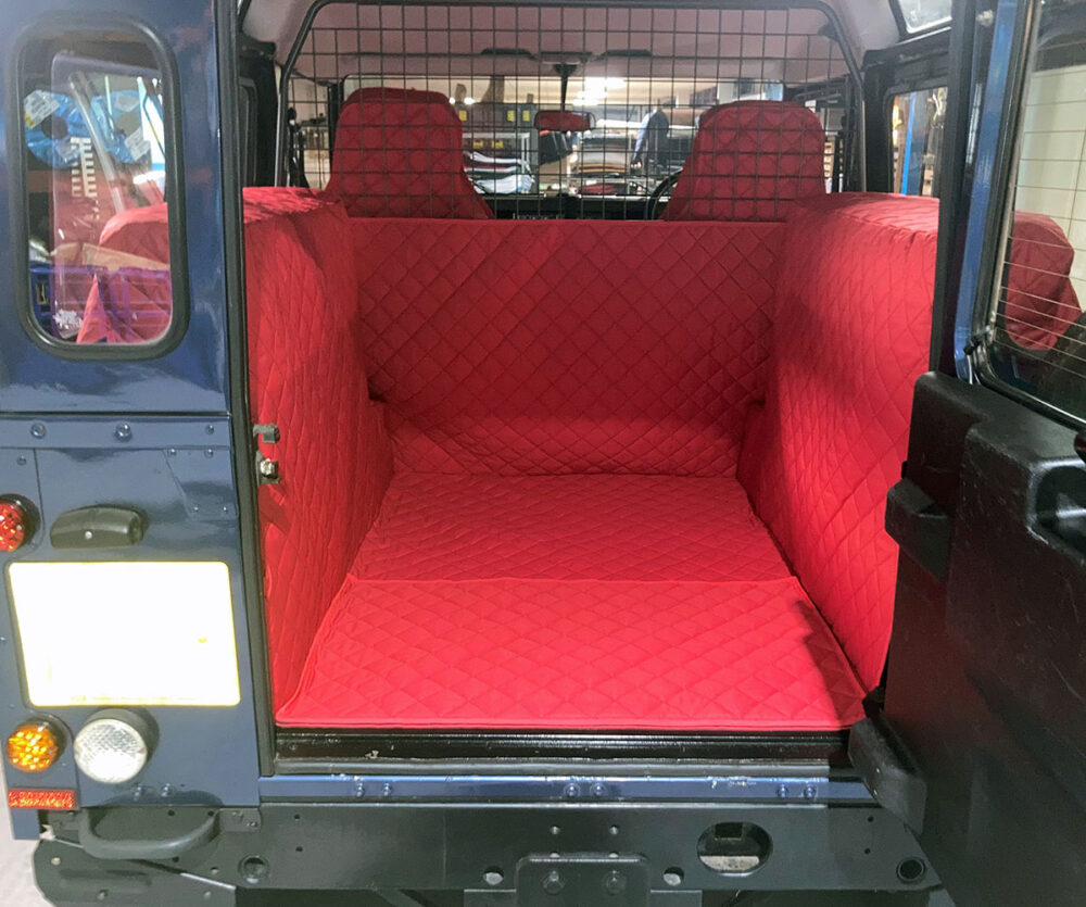 Land Rover Defender 90 with Rear Seats 1990-2007 - Fully Tailored Boot Liner