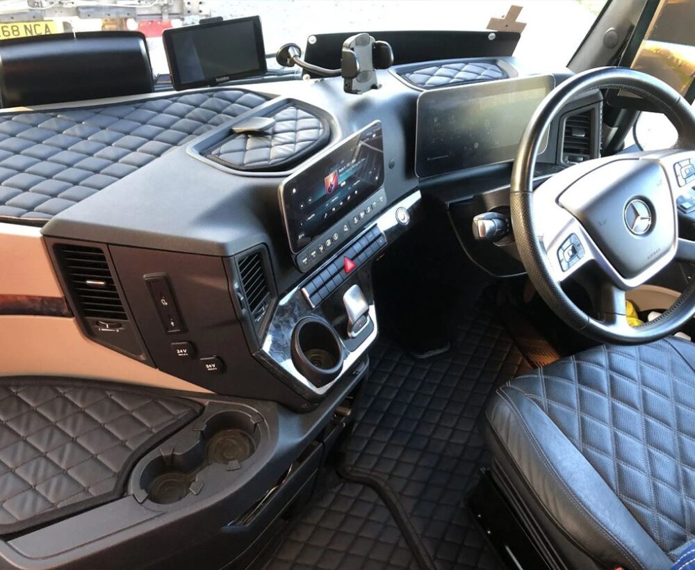 Mercedes Actros 5 RHD - Fully Tailored Faux Leather Truck Mats