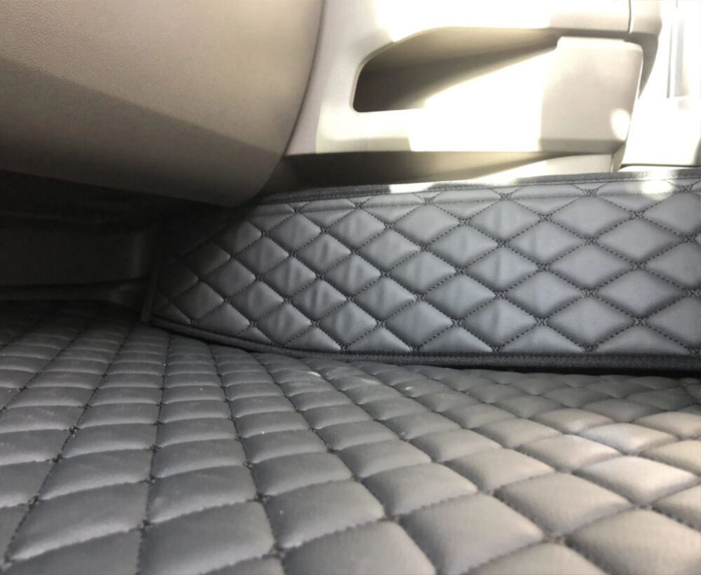 Scania R Series 2017 - Present - Fully Tailored Faux Leather Truck Mats