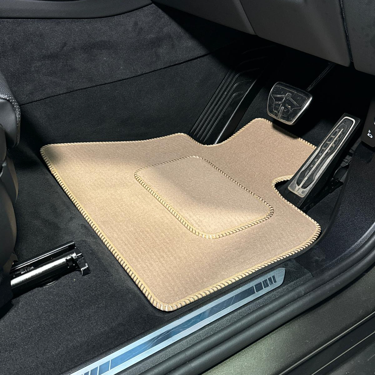 Volkswagen E-Up 2020 - Present Car Mats