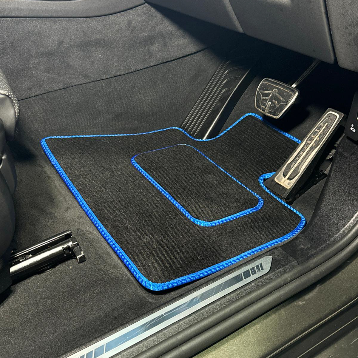 Volkswagen E-Up 2020 - Present Car Mats