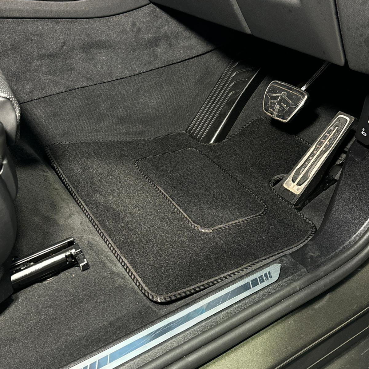 Volkswagen E-Up 2020 - Present Car Mats