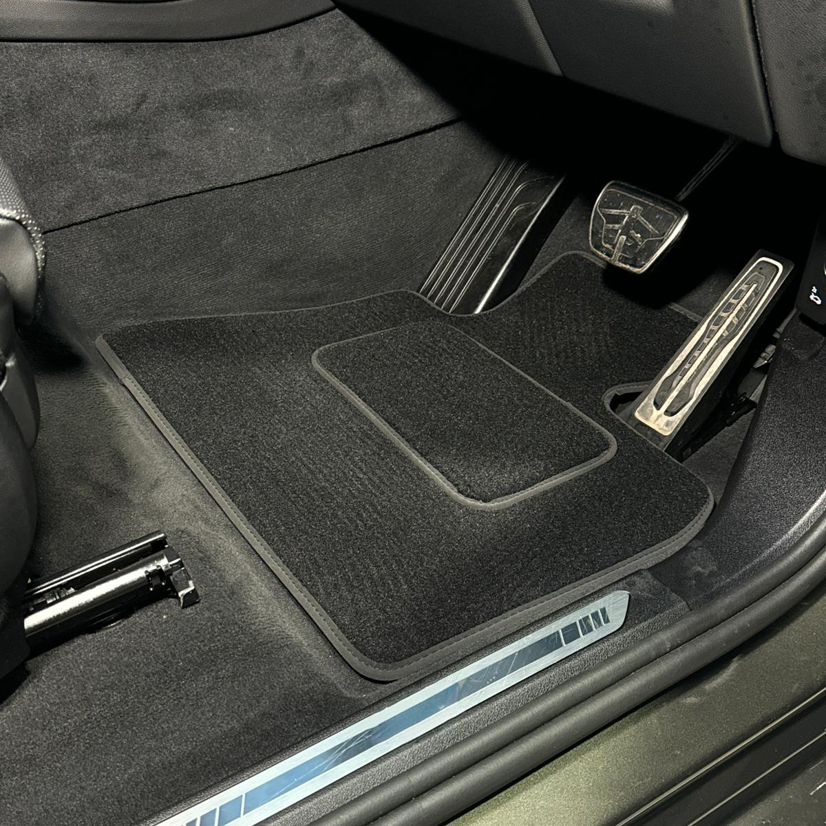 Volkswagen E-Up 2020 - Present Car Mats