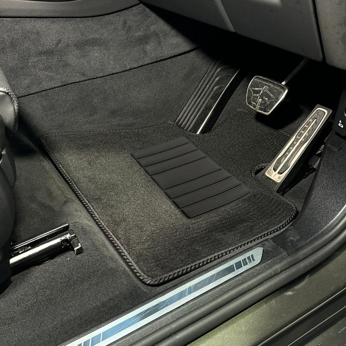 Volkswagen E-Up 2020 - Present Car Mats