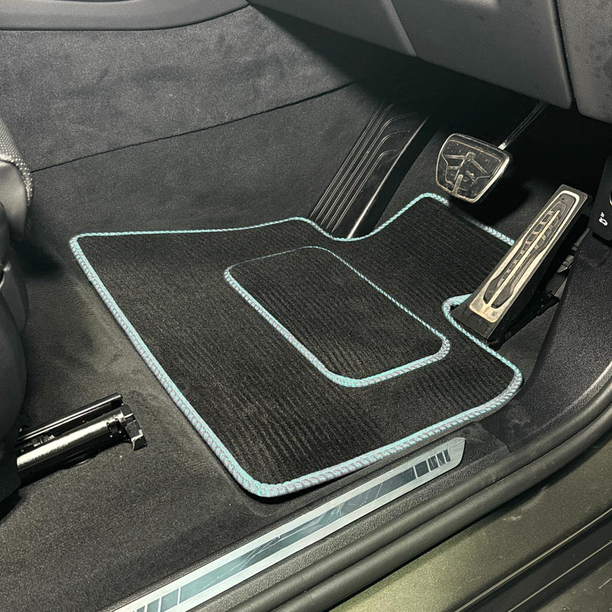 Volkswagen E-Up 2020 - Present Car Mats